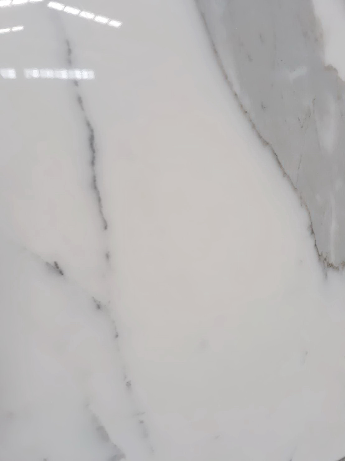 "蛇紋洞石